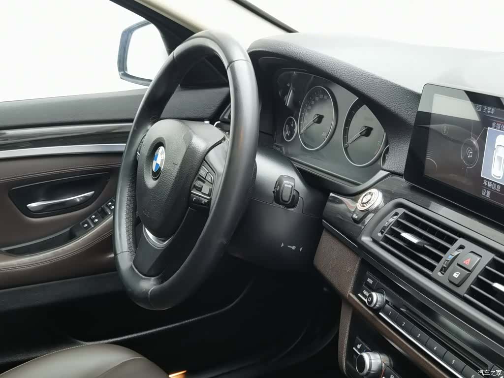 BMW 5 Series, 2015 22