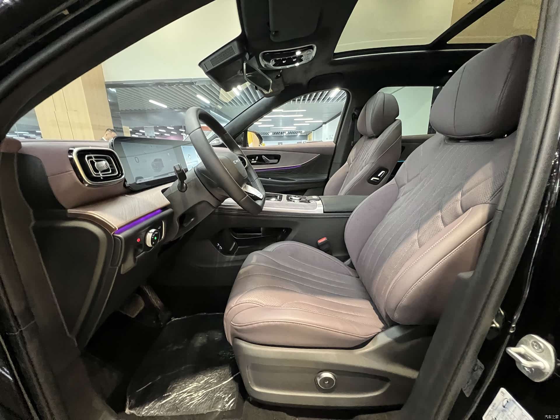 Chery Tiggo 9, 2025 11