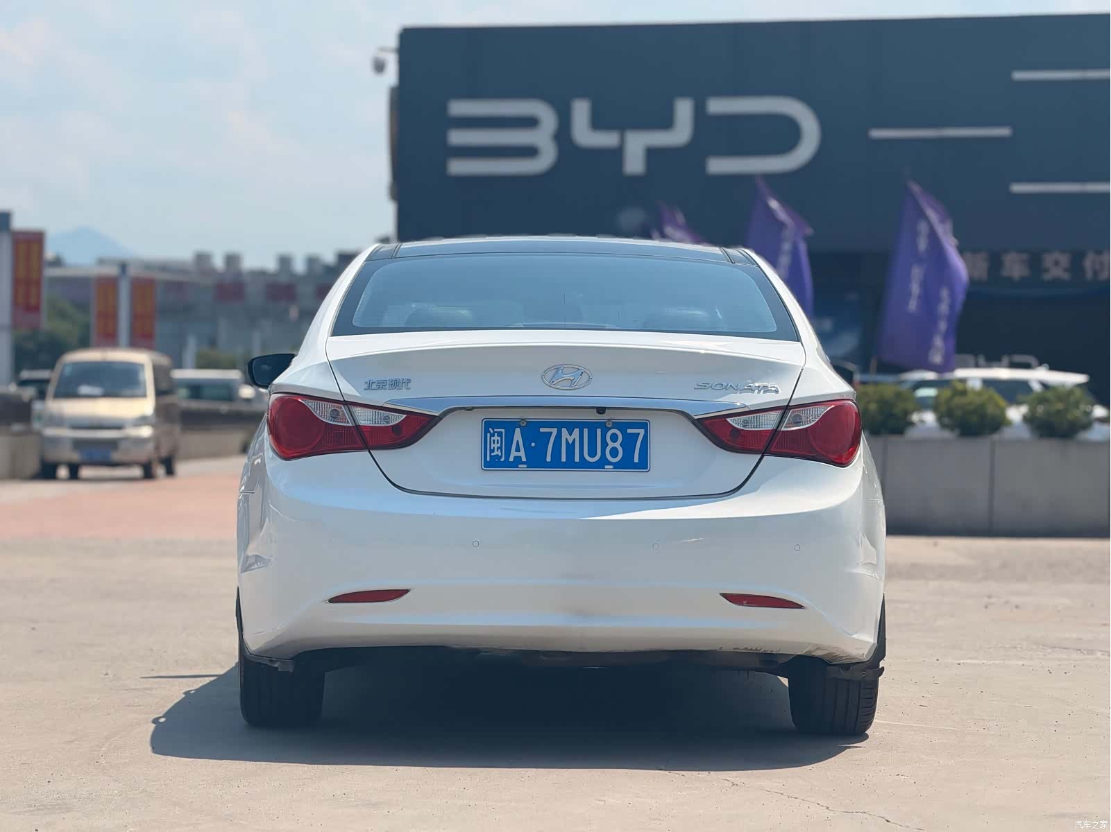 Hyundai Sonata, 2014 8