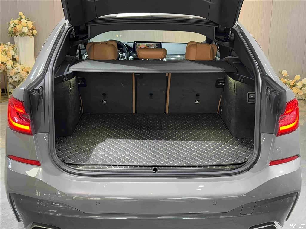 BMW 6 Series GT, 2022 27