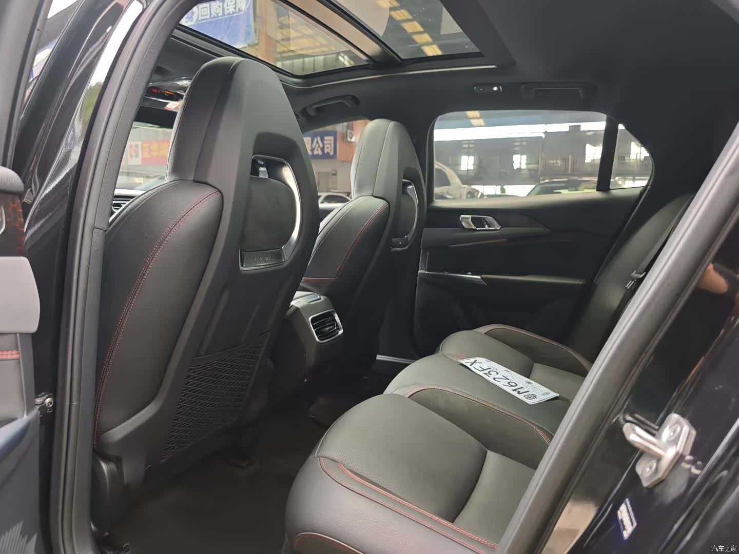 Lynk & Co 01, 2019 все фото