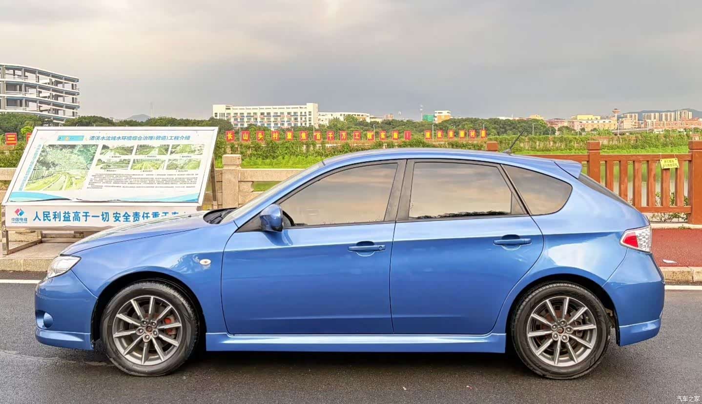 Subaru 2.0R, 2009 все фото