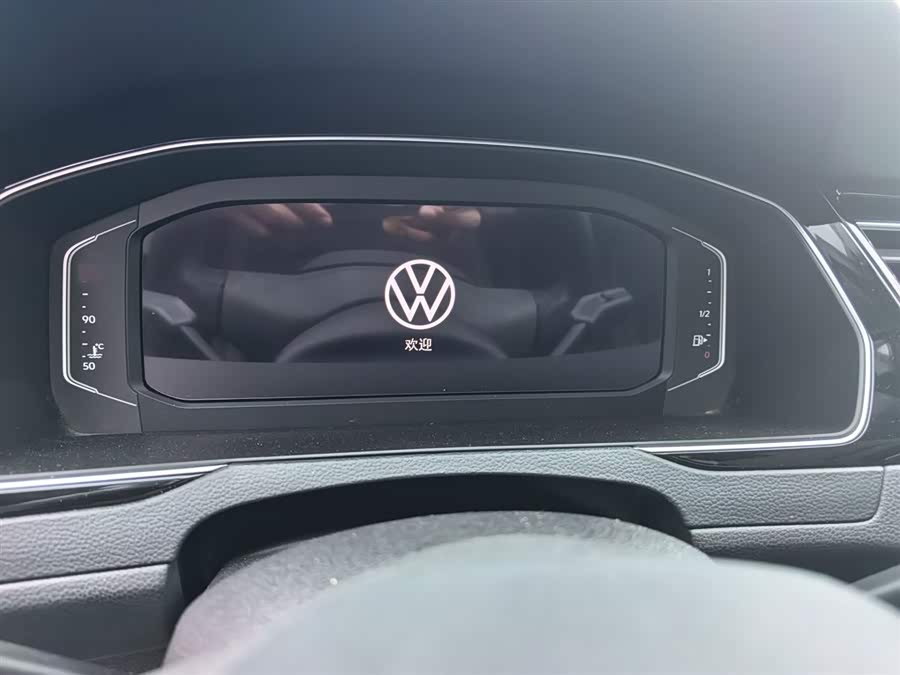 Volkswagen Magotan 2022, фото 3