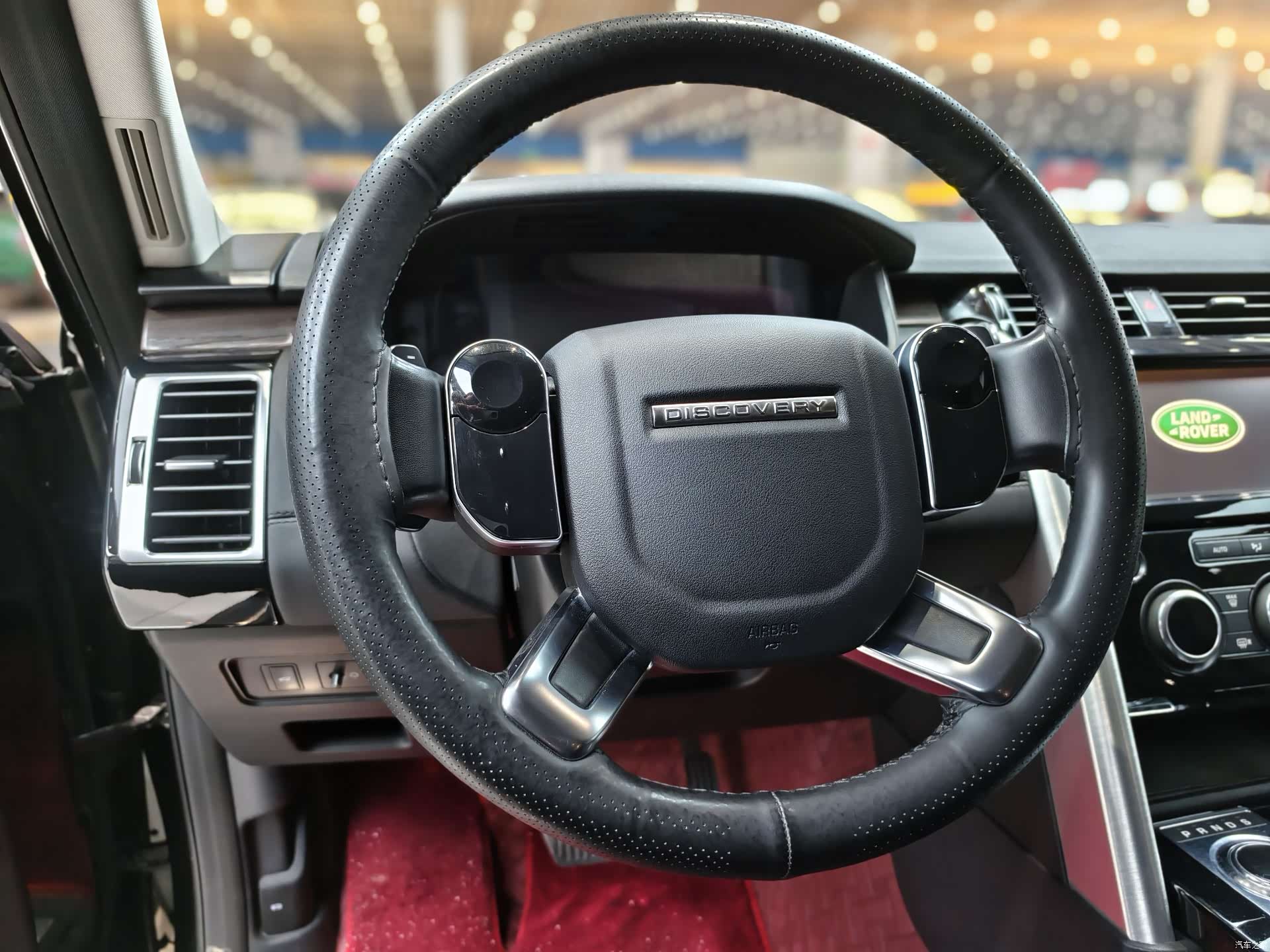 Land Rover Discovery, 2019 9