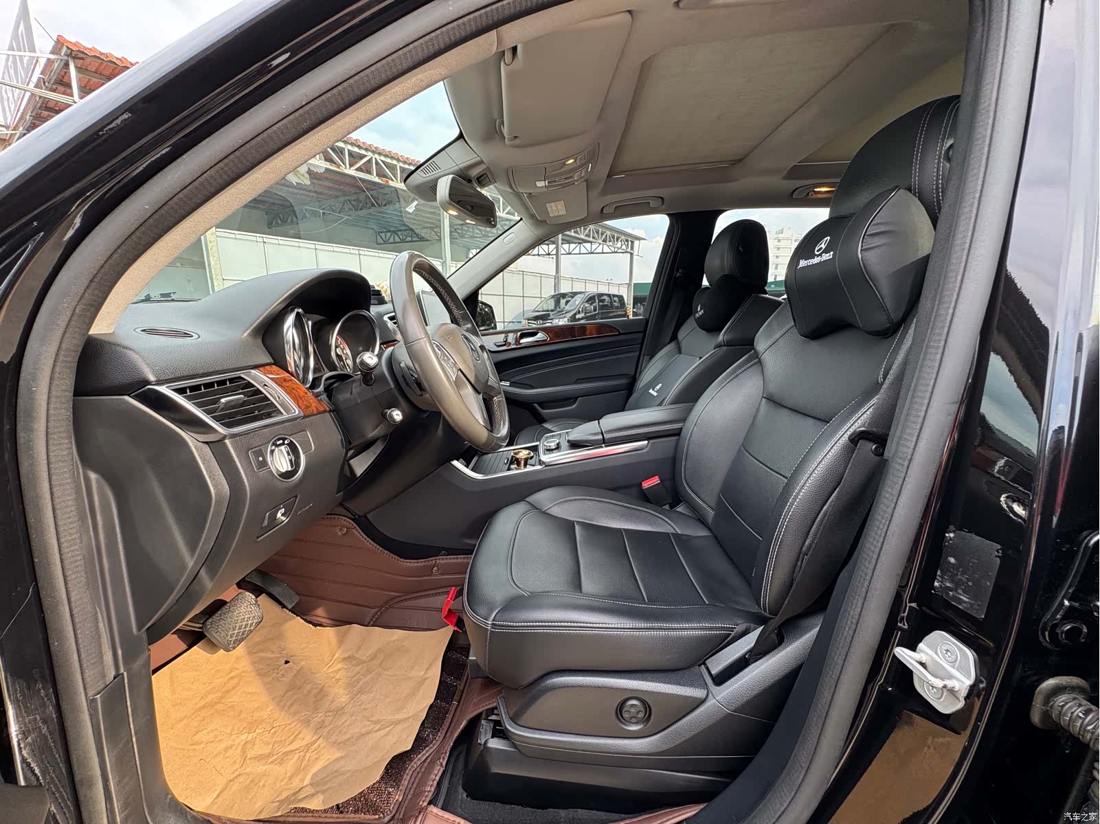 Mercedes-Benz M-Class, 2013 11