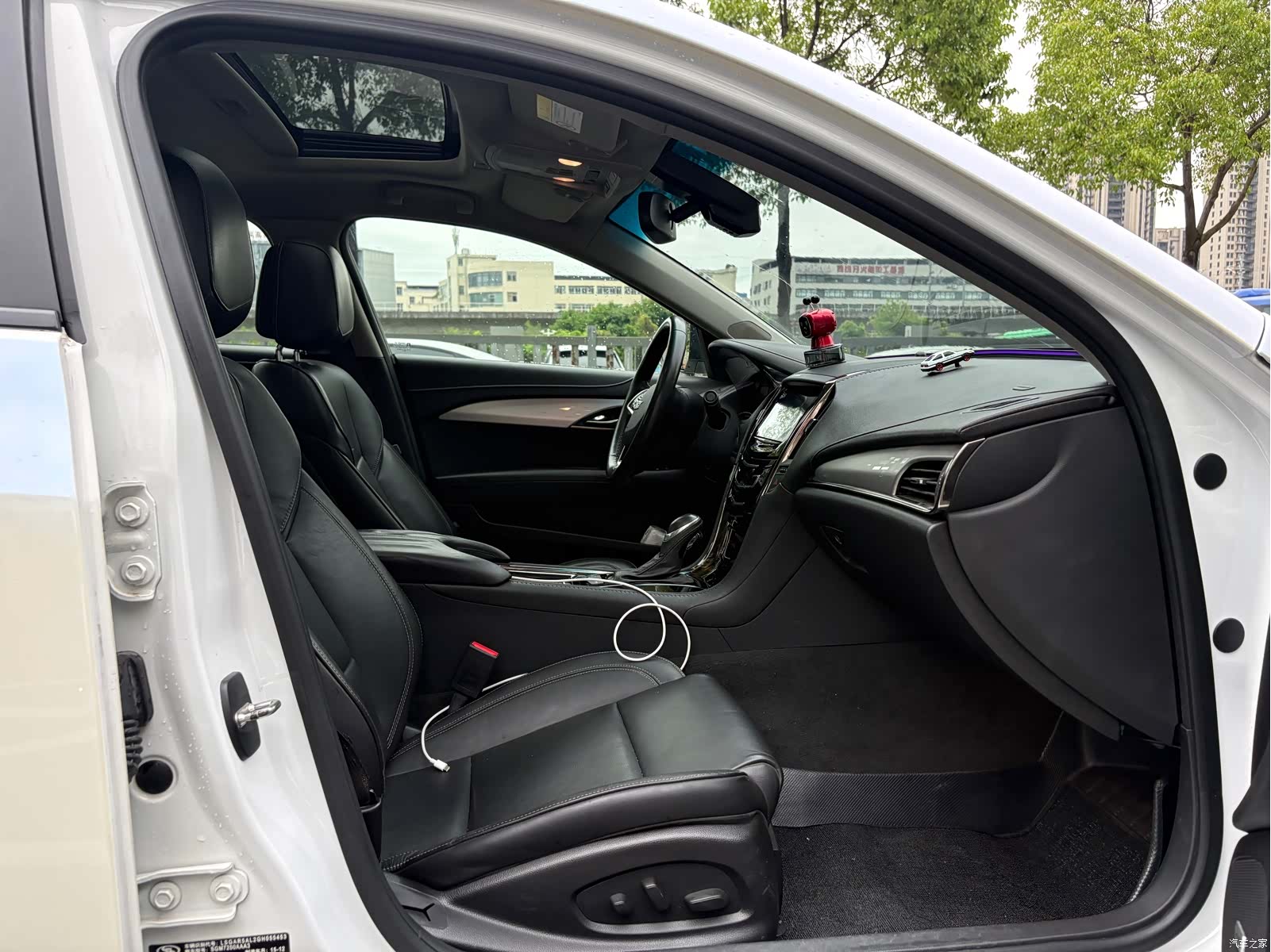 Cadillac ATS-L, 2016 12