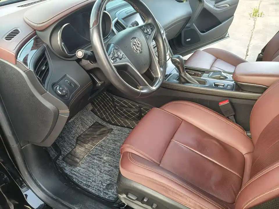 Buick Lacrosse