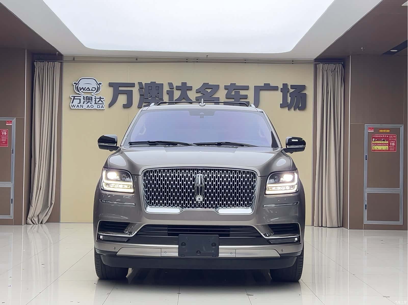 Lincoln Navigator, 2018 2