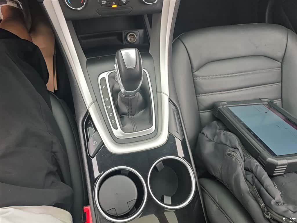 Ford Mondeo, 2016 14