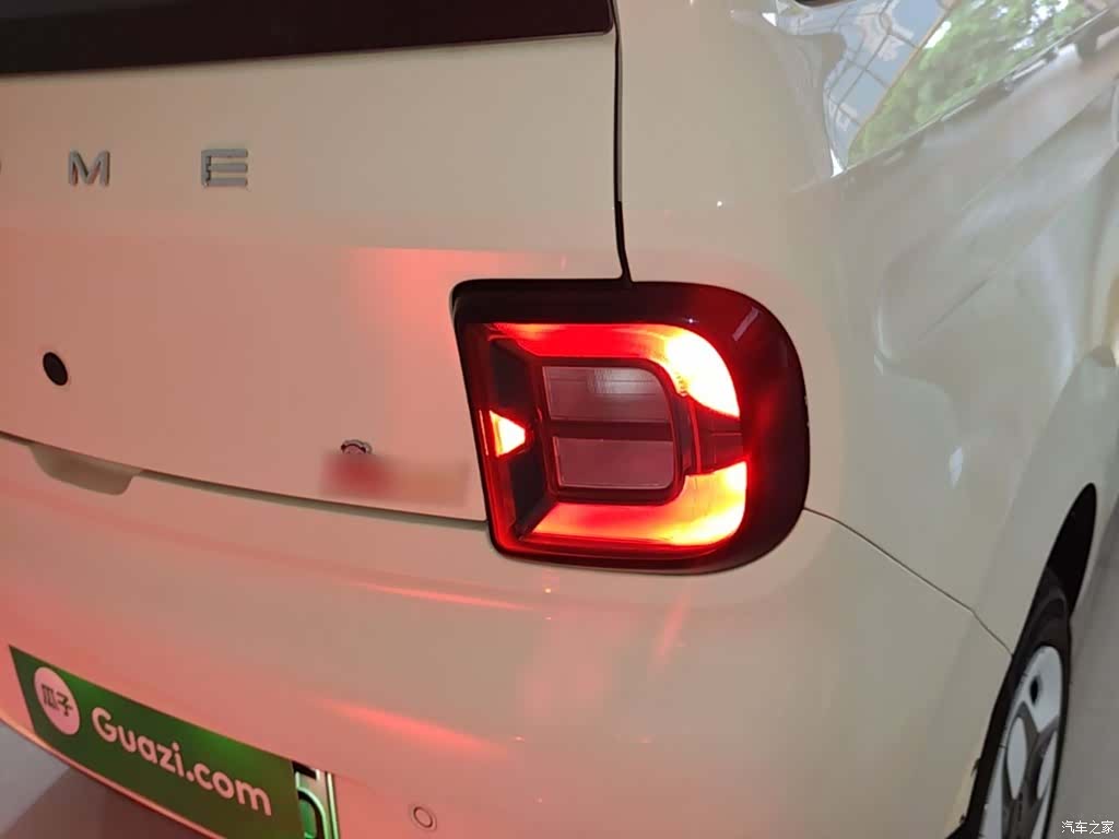 Geely Panda, 2025 8
