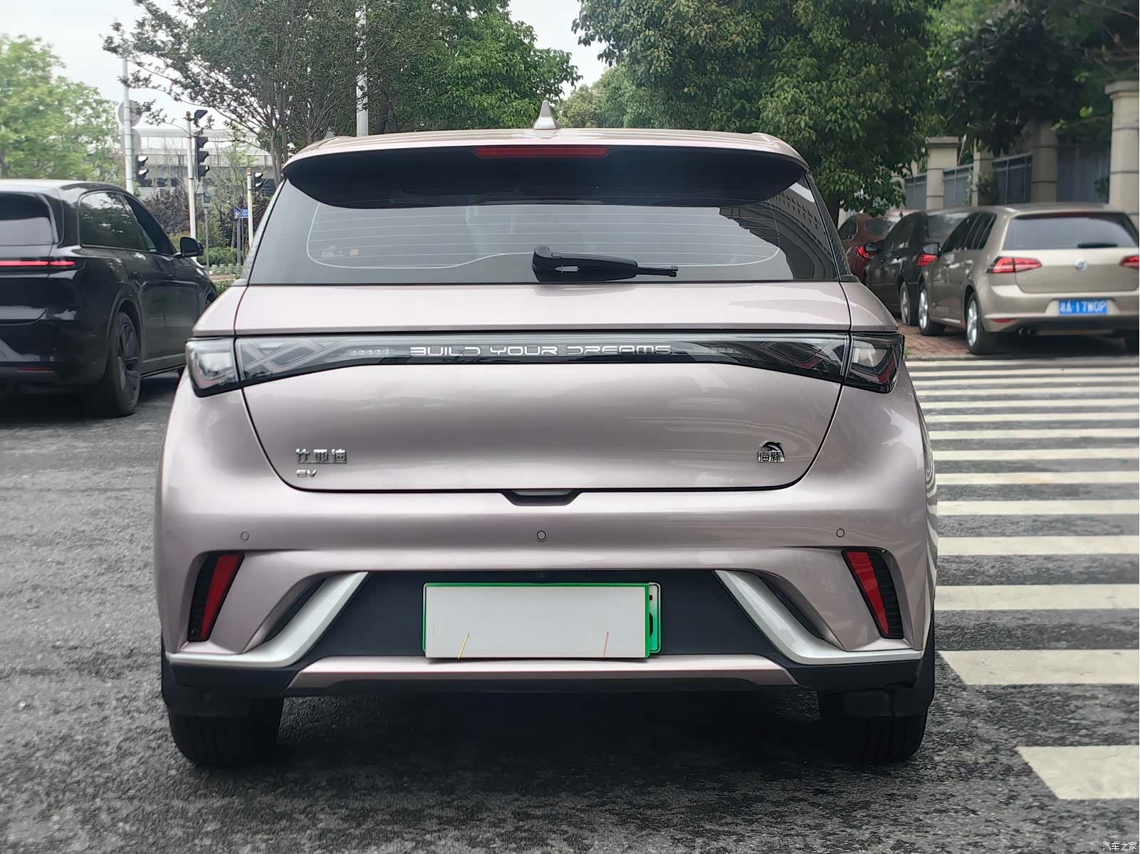 BYD Dolphin, 2023 12