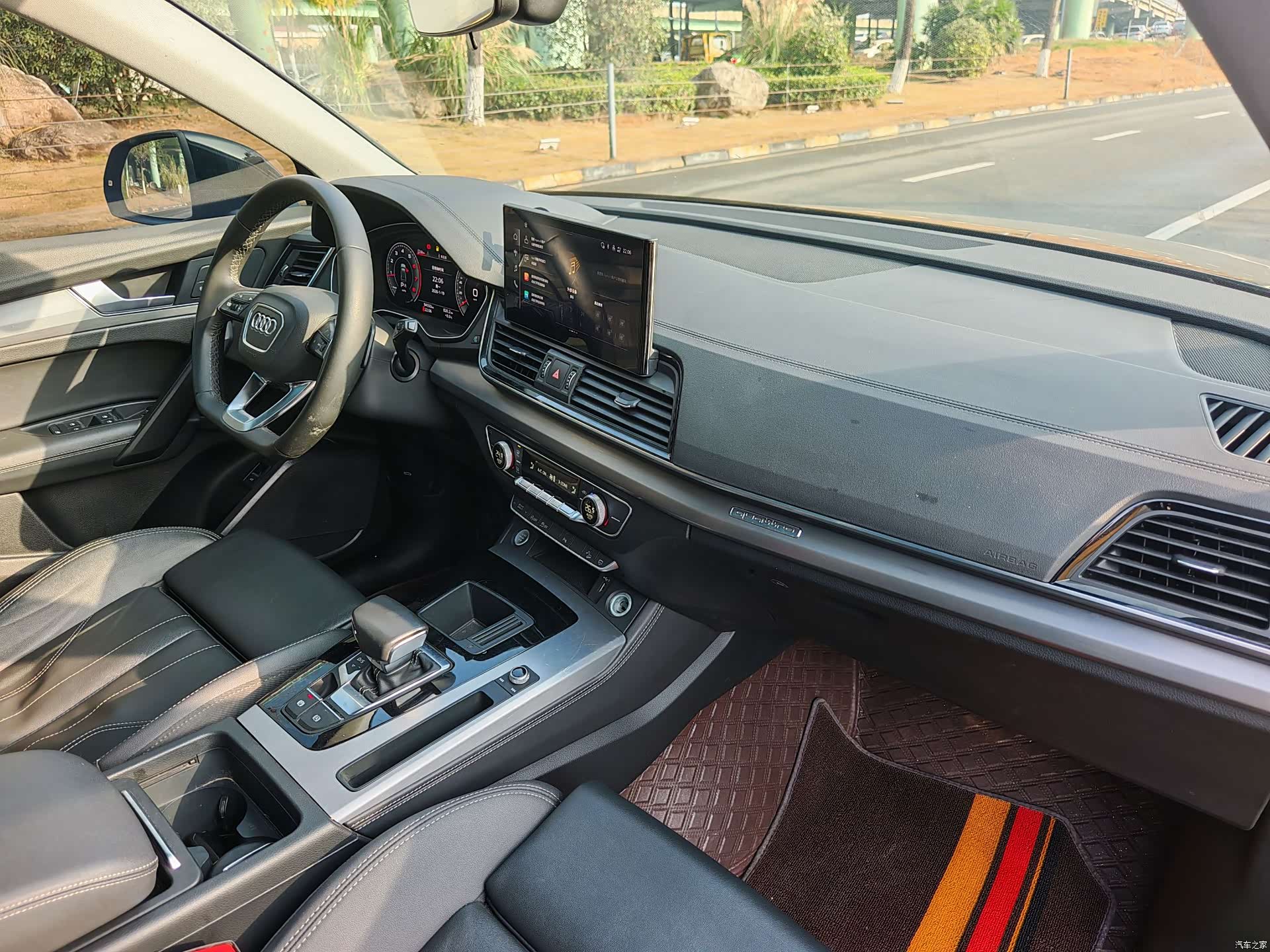 Audi Q5L, 2022 13