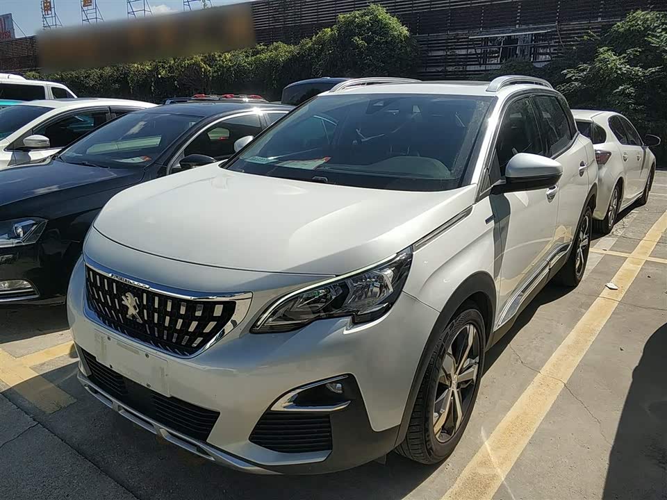 Peugeot 4008