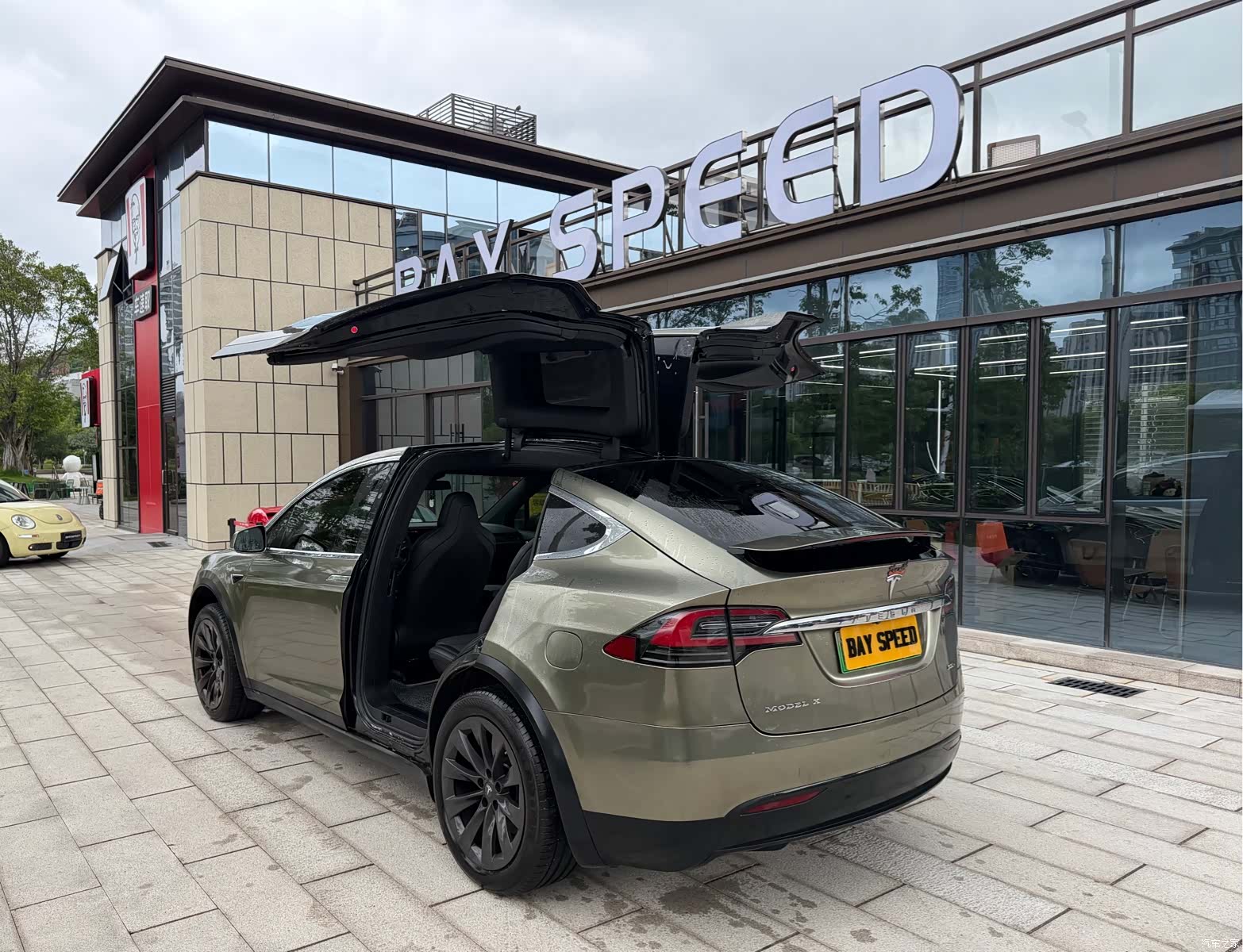 Tesla Model X, 2018 10