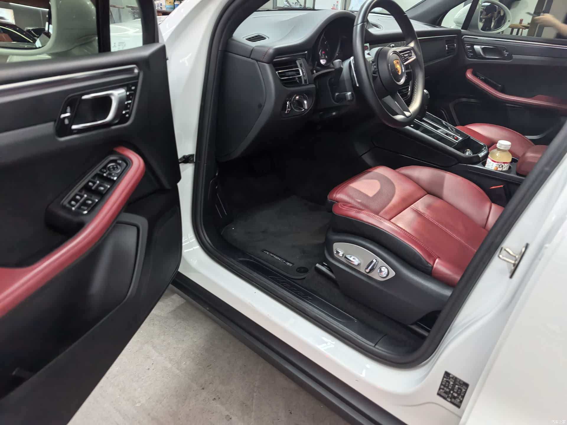 Porsche Macan, 2022 4