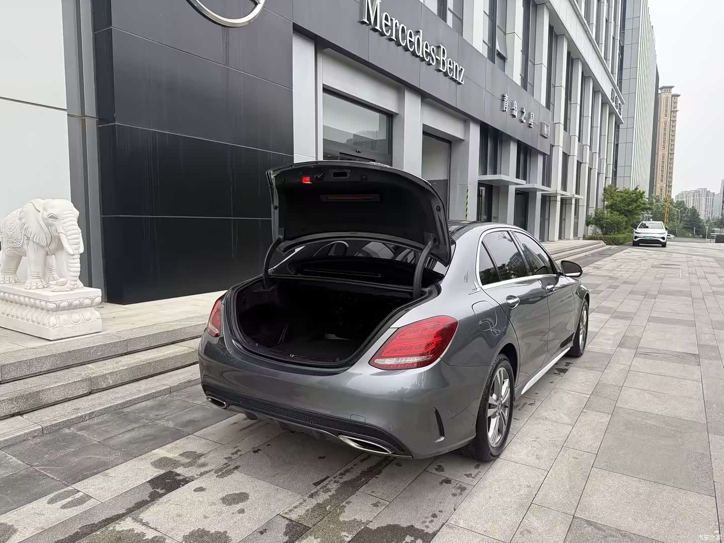 Mercedes-Benz C-Class, 2018 21