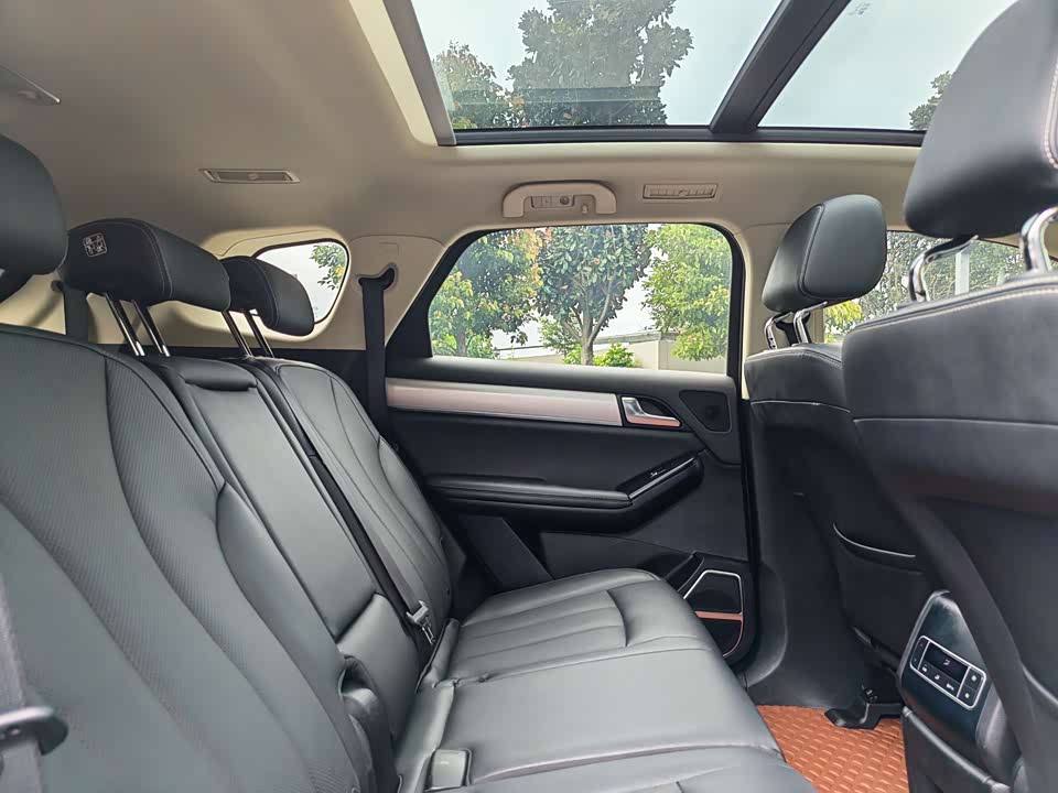 BYD Tang