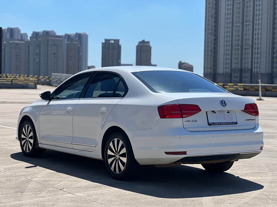 Volkswagen Sagitar Volkswagen Sagitar