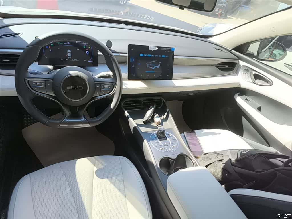 BYD Seal, 2025 13
