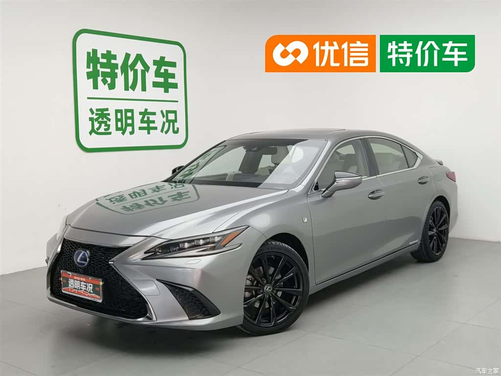 Lexus ES, 2022 1