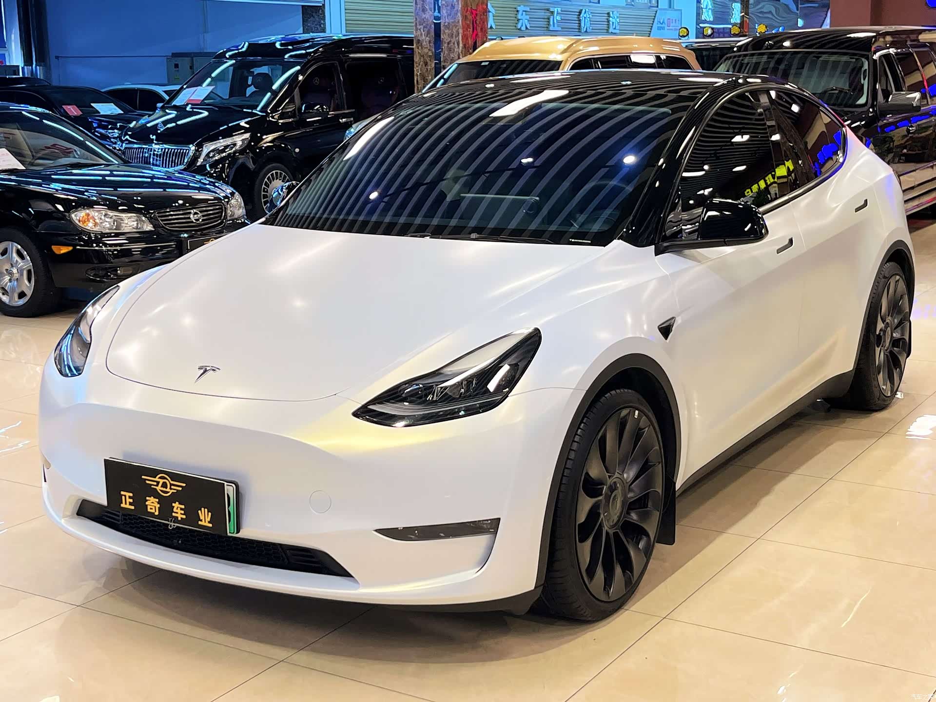 Tesla Model Y, 2023 3
