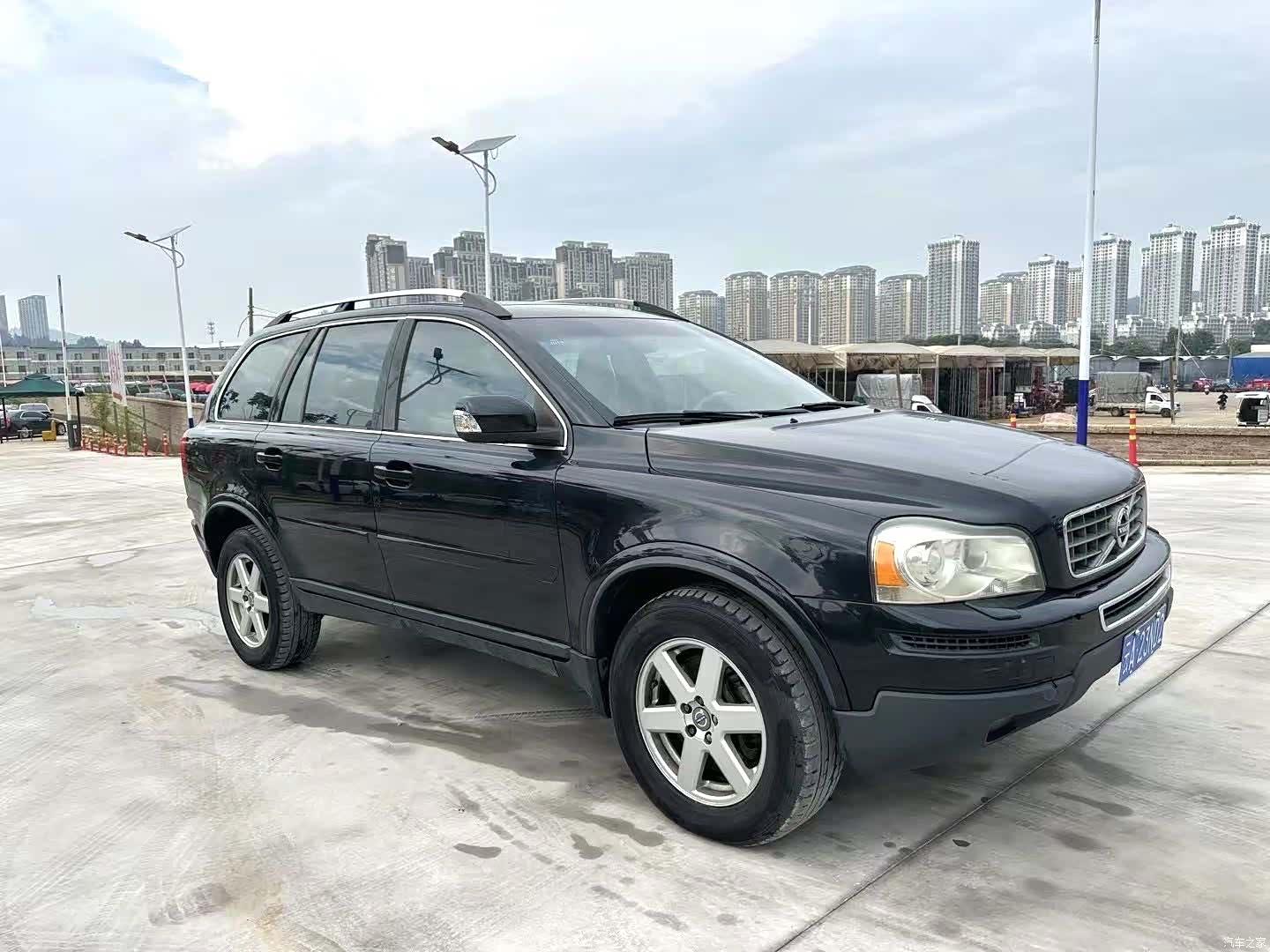 Volvo XC90, 2011 3
