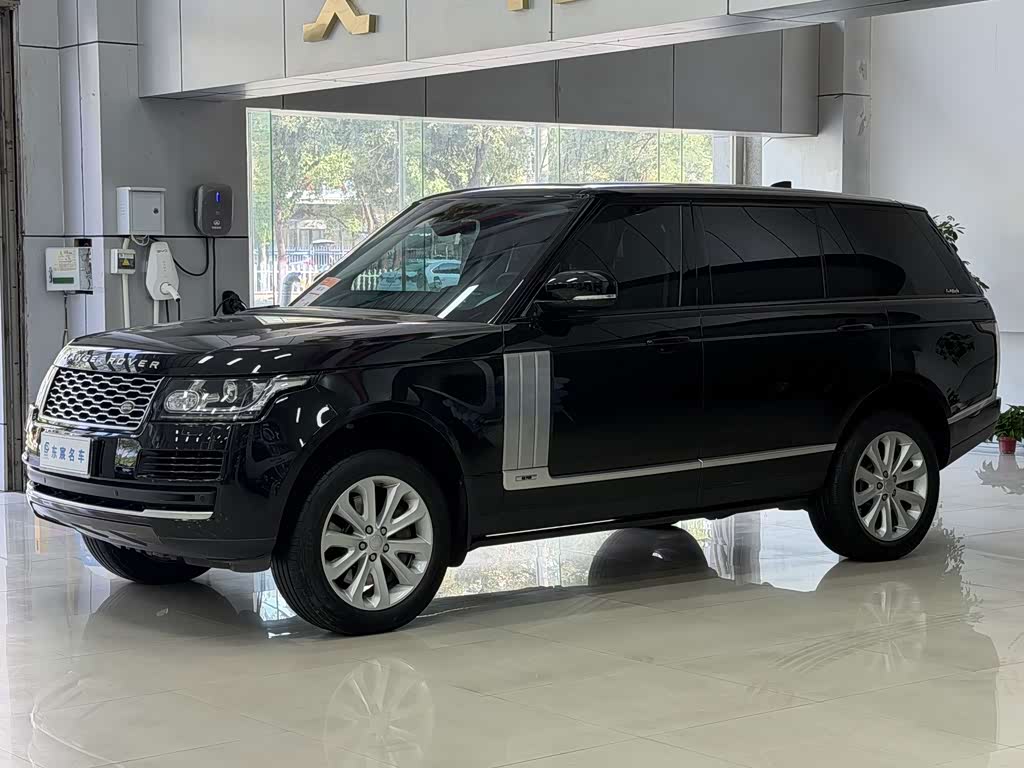 Land Rover Range Rover 2016 3.0 SC V6 Vogue Long Wheelbase