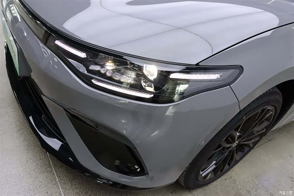 Leapmotor Lafa5, 2025 30