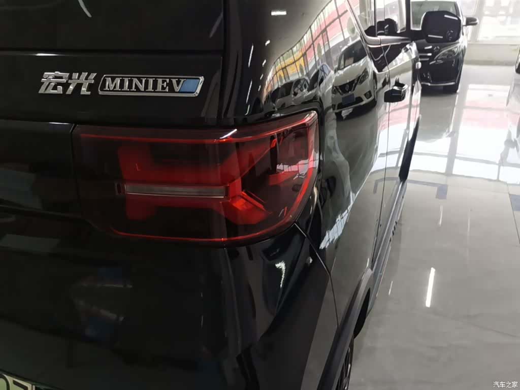 Wuling MINIEV, 2023 8