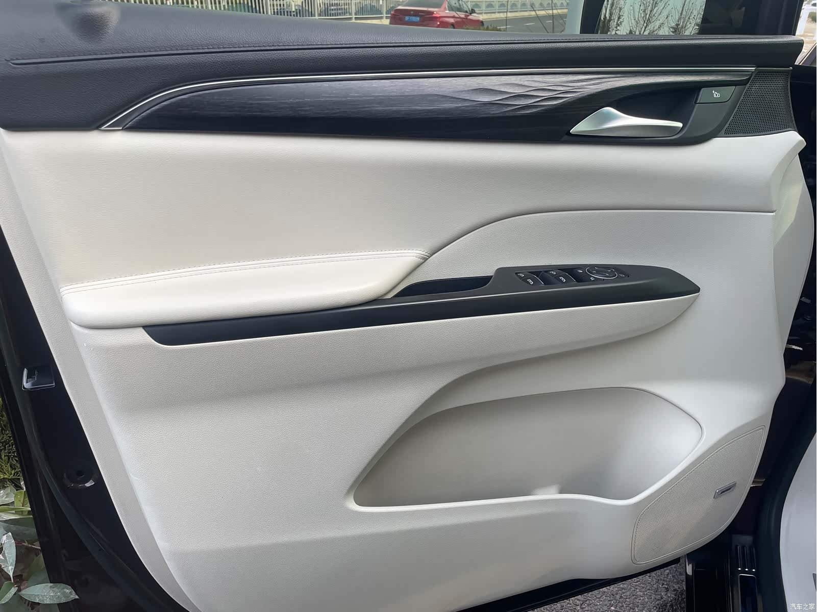 Buick GL8, 2020 8