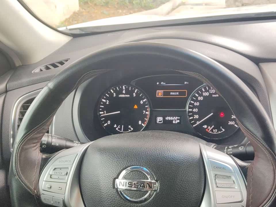Nissan Teana