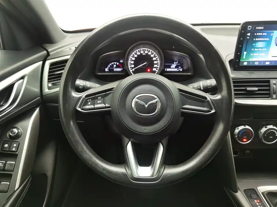 Mazda CX-4