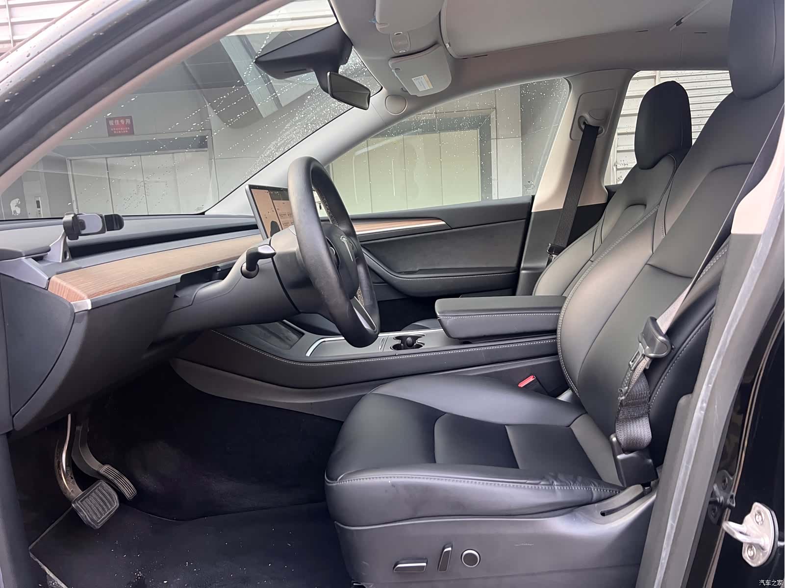 Tesla Model Y, 2022 9