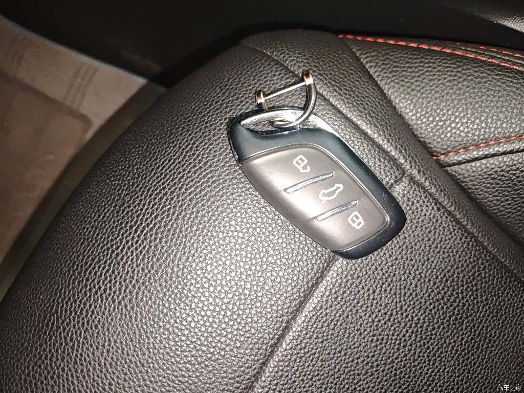 Roewe i5, 2025 17