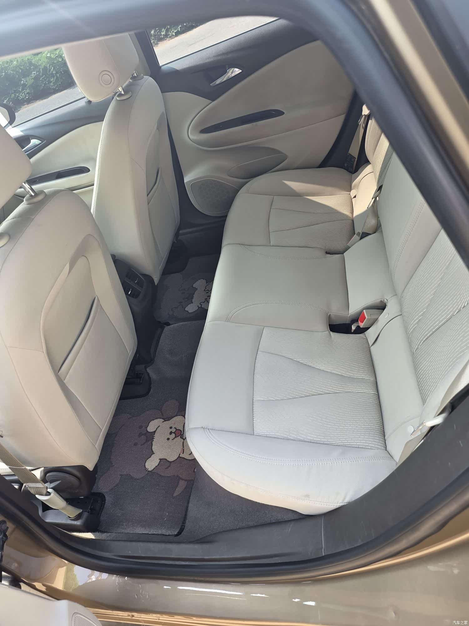 Buick Verano, 2017 11