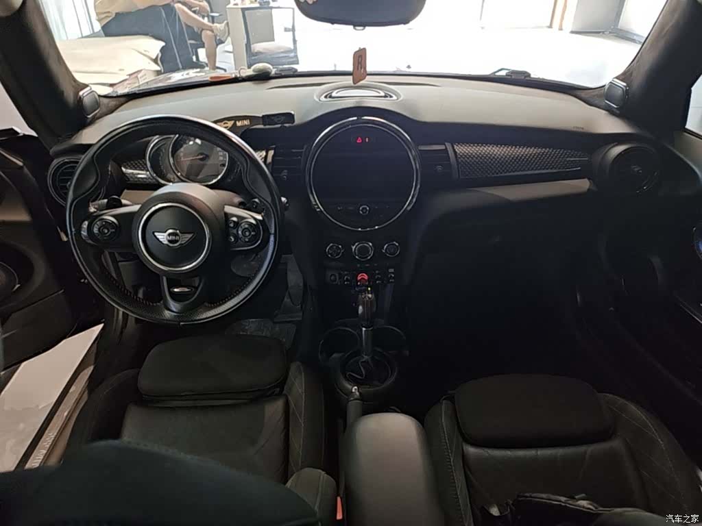 Mini Cooper, 2018 10