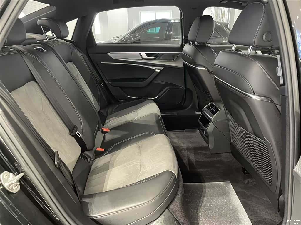 Audi A6L, 2022 8