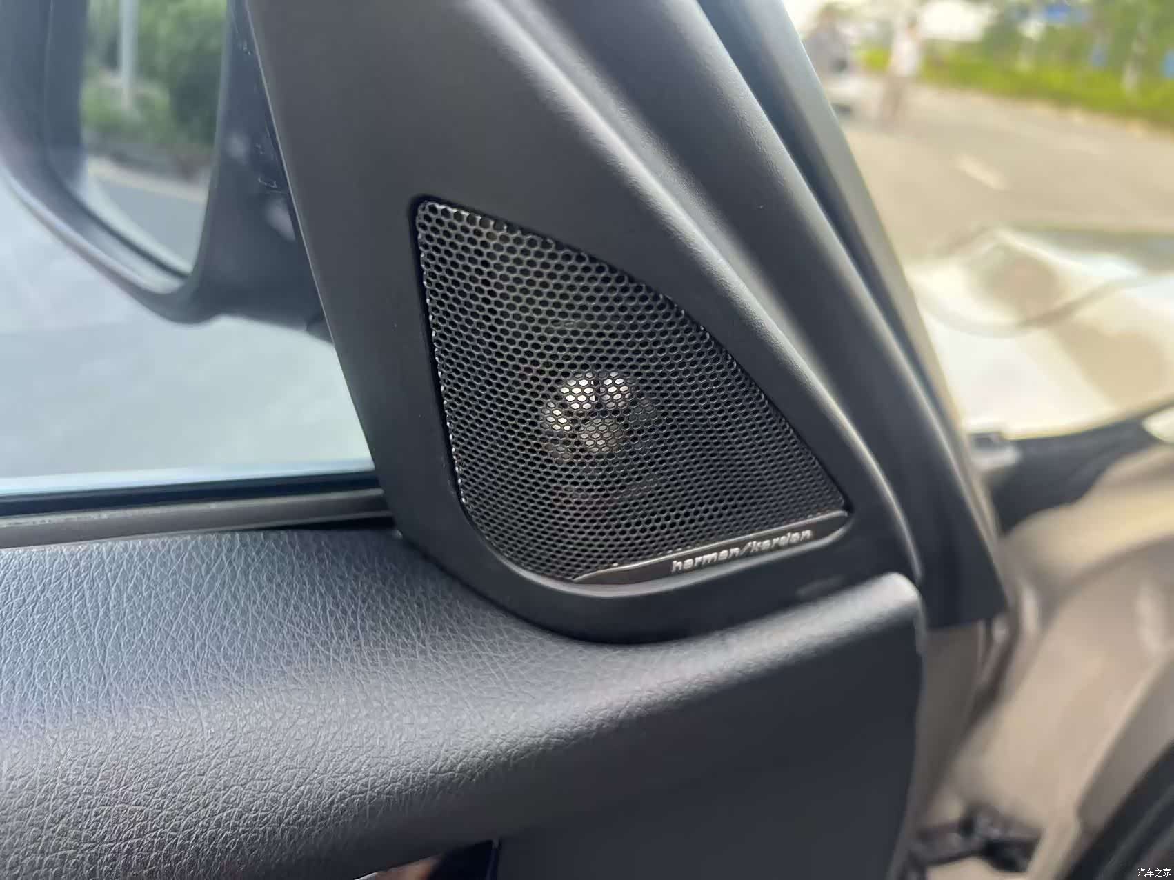 BMW 3 Series, 2018 12