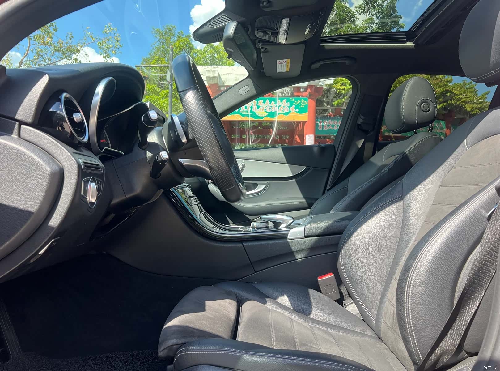 Mercedes-Benz C-Class, 2018 4