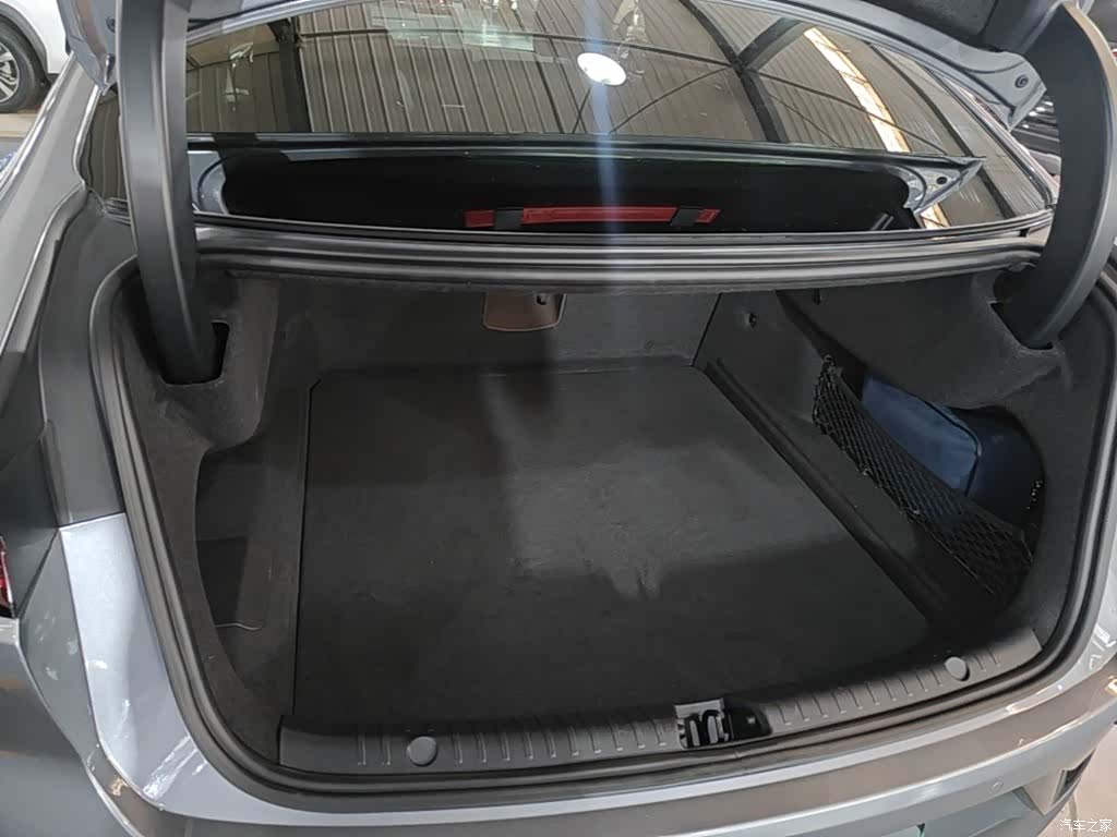 BYD Han, 2024 19
