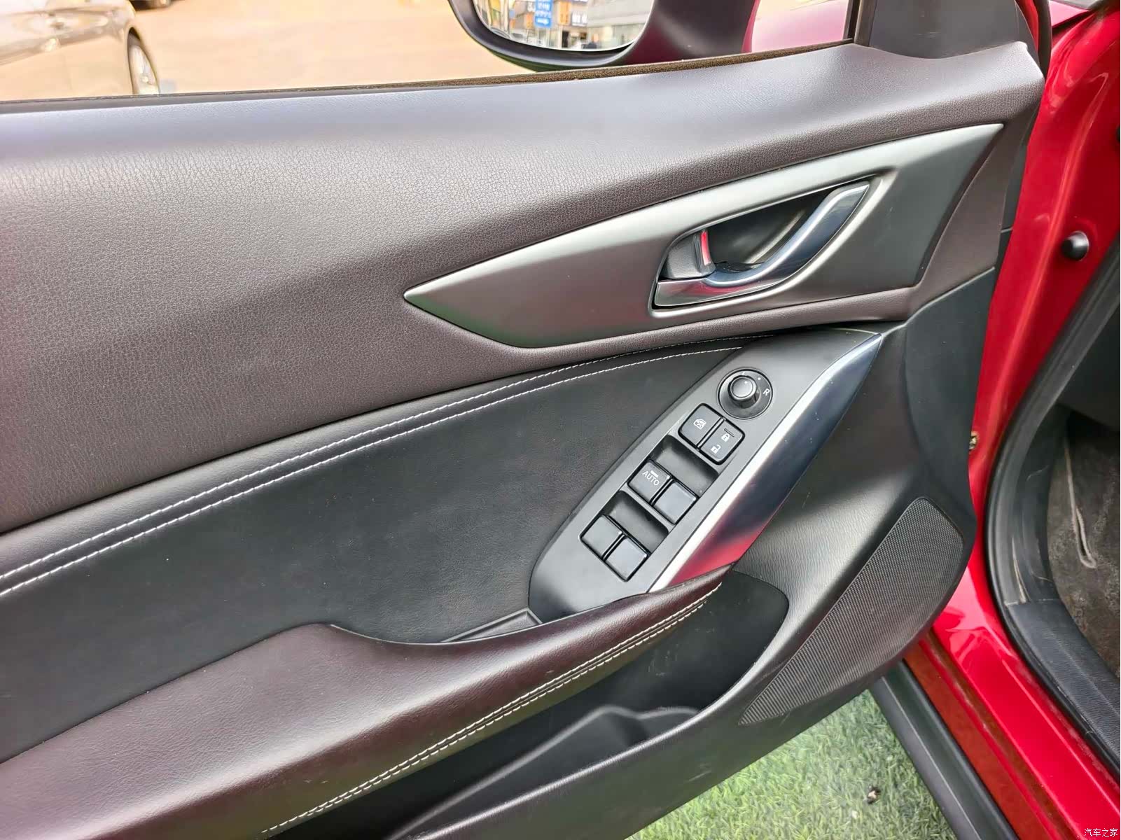 Mazda CX-4, 2016 все фото