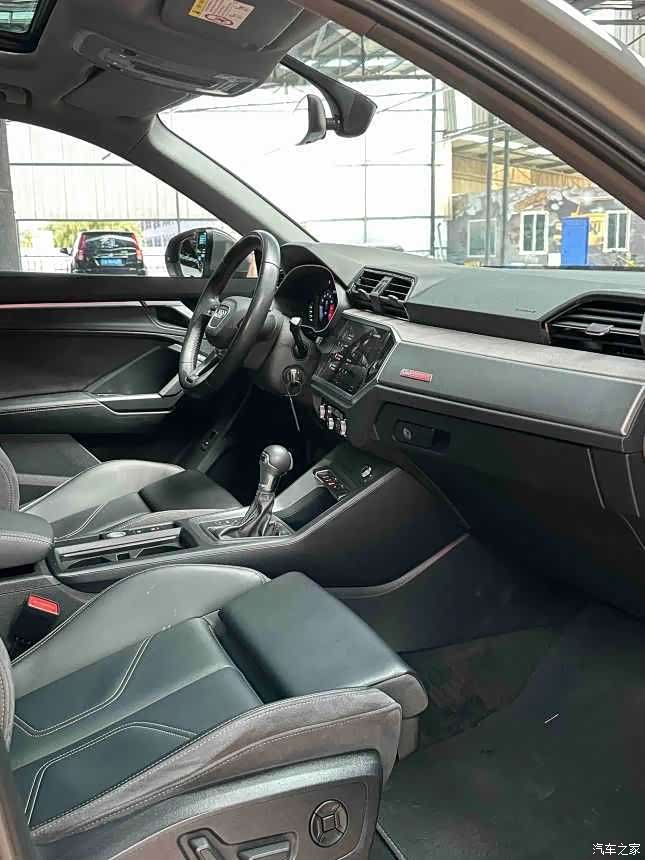 Audi Q3, 2024 10
