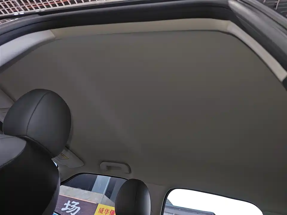 Dongfeng Nammi Nano 01