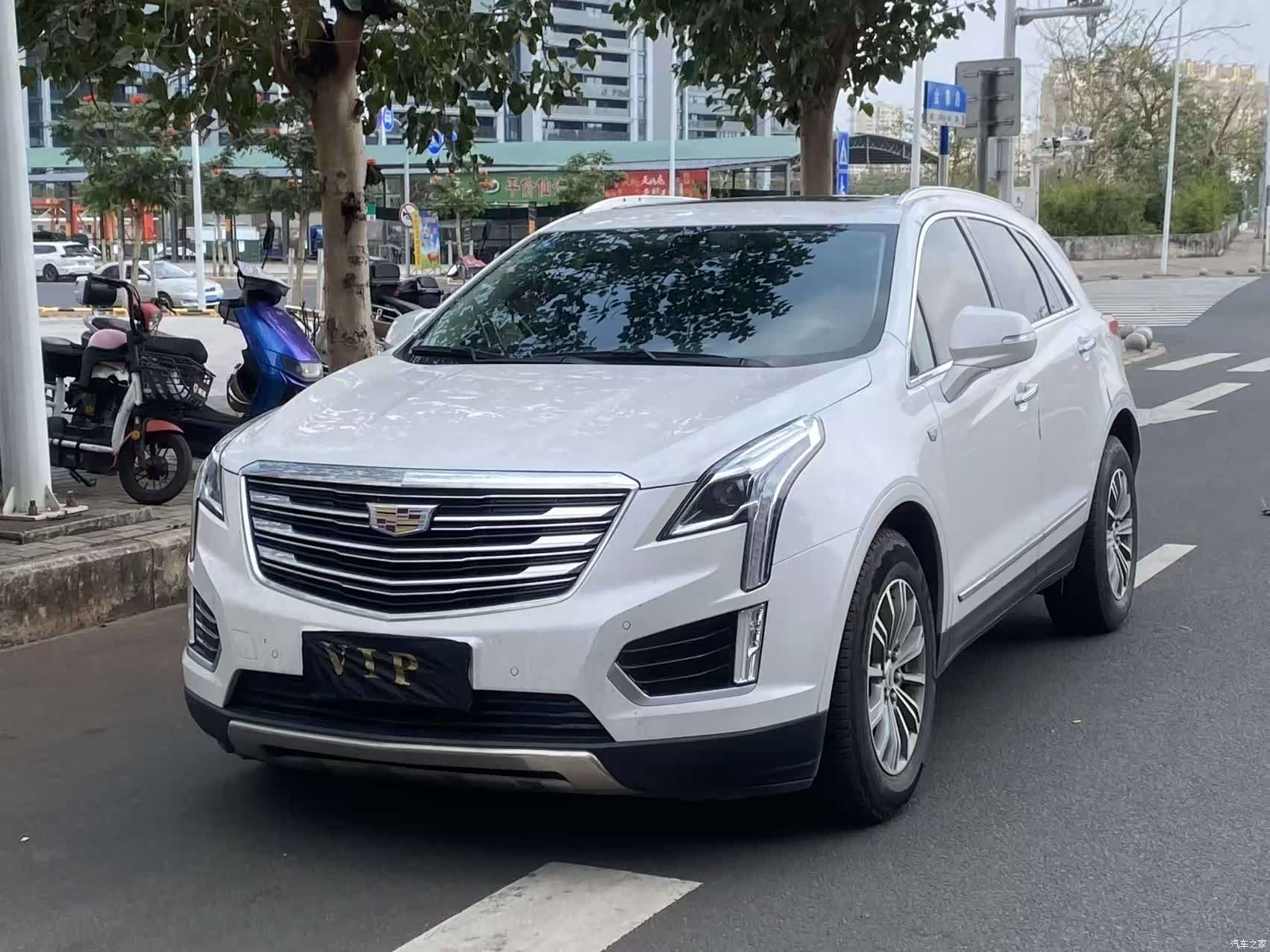 Cadillac XT5, 2017 10