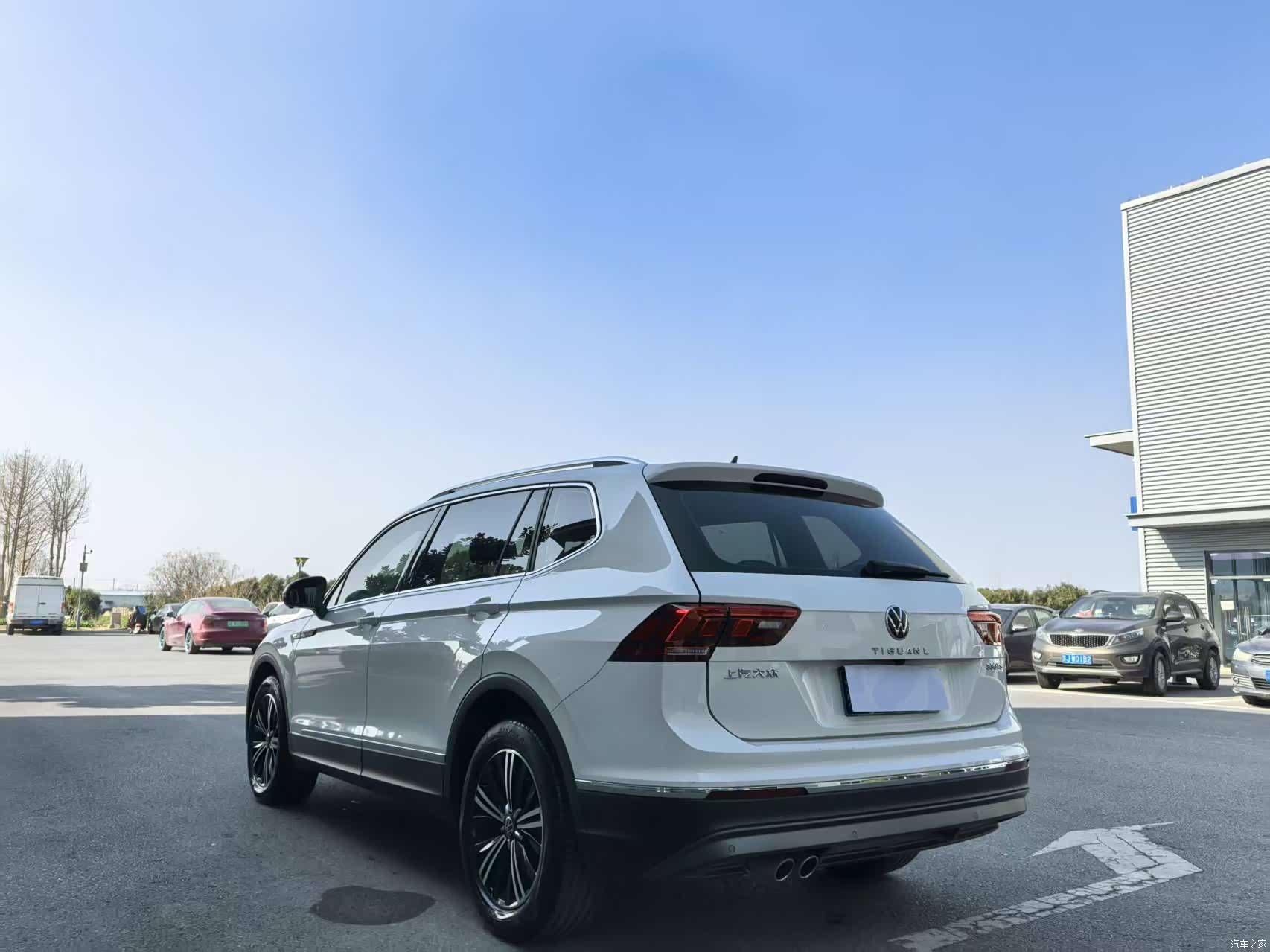 Volkswagen Tiguan L, 2021 все фото