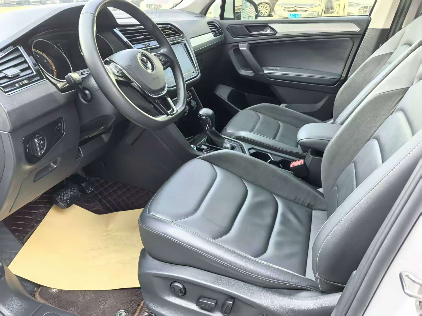 Volkswagen Tiguan L, 2021 7