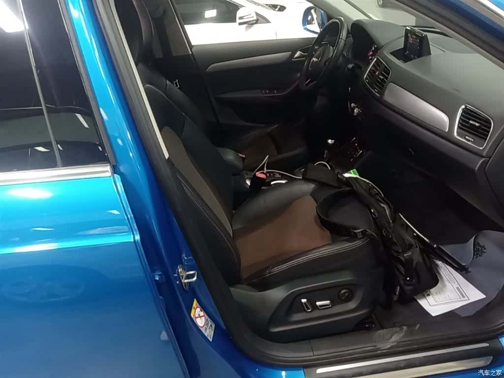 Audi Q3, 2017 25
