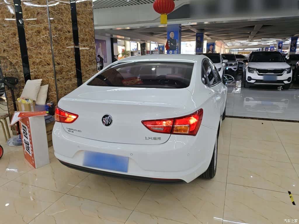 Buick Verano, 2018 7