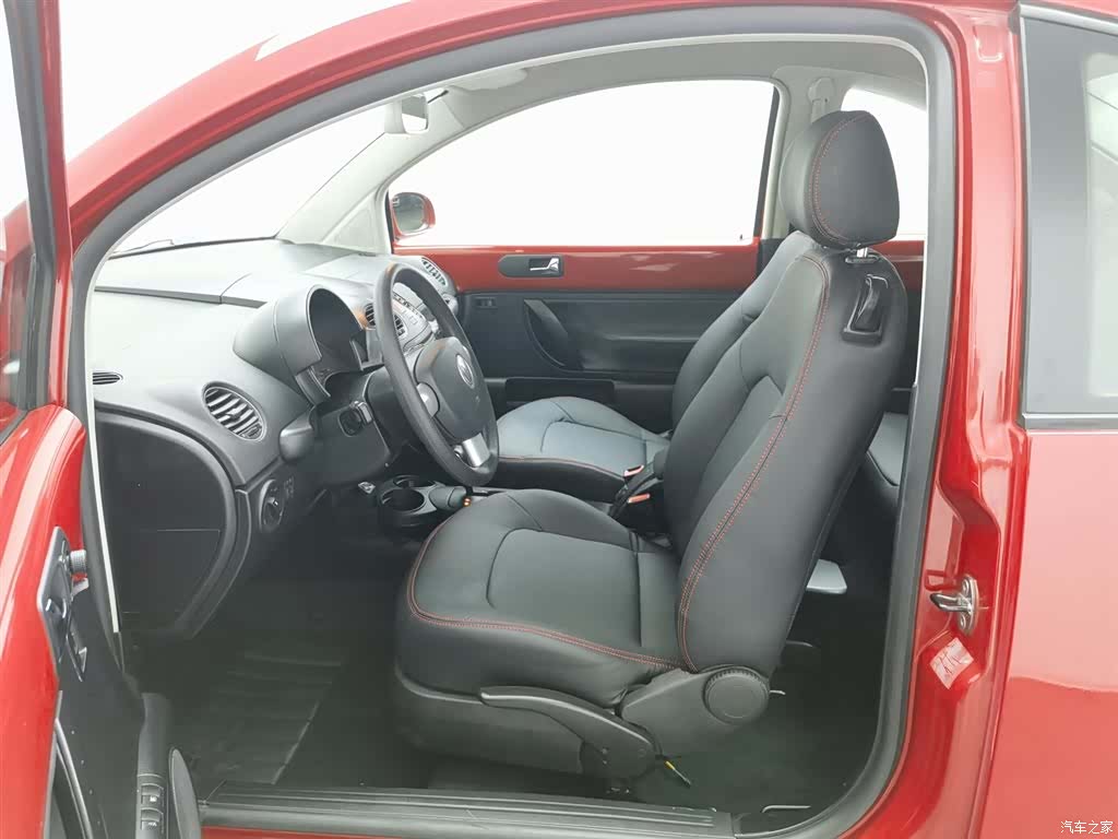 Volkswagen 1.6, 2011 10