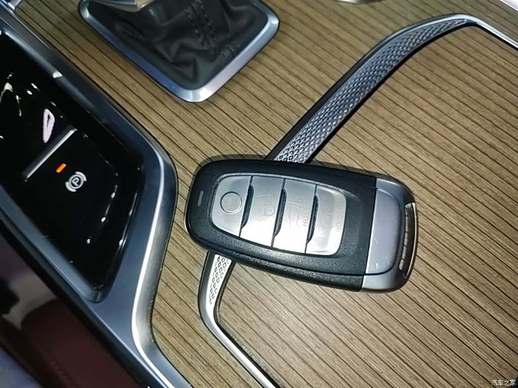 Hongqi E-HS9, 2023 9